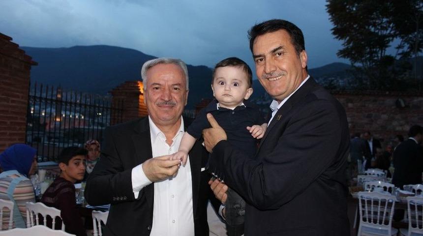 Osmangazi Belediye Meclisi İftarda Buluştu