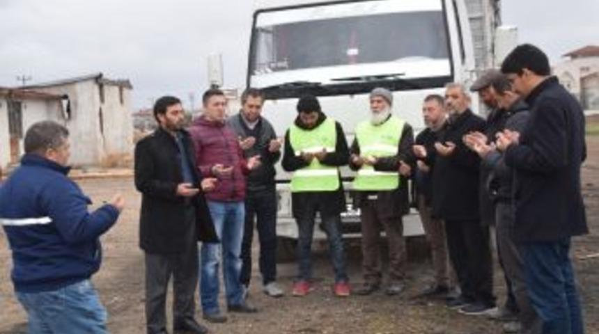 Şuhut&rsquo;dan, Suriyeli M&uuml;ltecilere 1 Kamyon Dolusu Patates G&ouml;nderildi