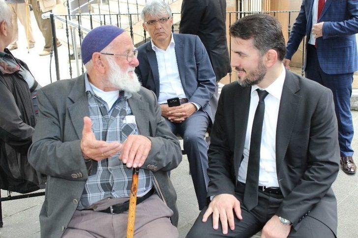 Ak Parti Trabzon Milletvekili Adayları Seçim Gezilerini Sürdürüyor G4