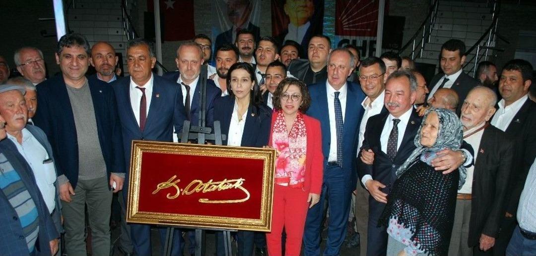 Chp&rsquo;liler Manisa&rsquo;da Dayanışma Yemeğinde Buluştu