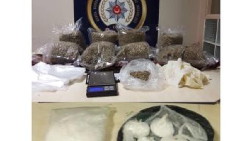 Bir Ayda 421 Narkotik Operasyonu