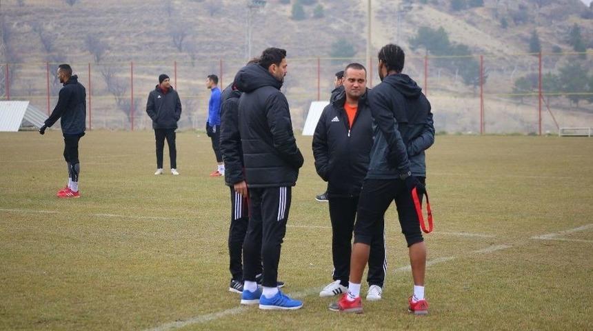 Erol Bulut: "eğer Oyun Kalitemizi Y&uuml;kseltmek İstiyorsak Oyuncu Kalitemizi De Y&uuml;kseltmemiz Lazım"