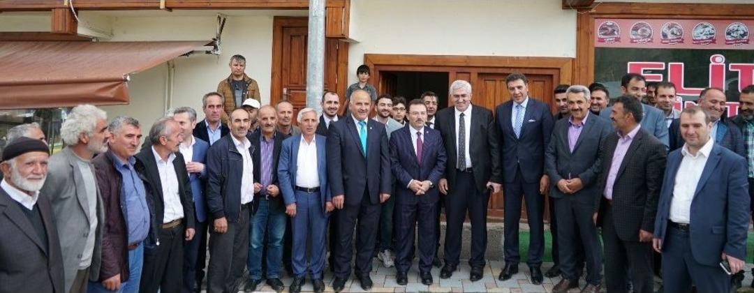 Narman&rsquo;da &Ouml;z Ve Altınok&rsquo;a Yoğun İlgi