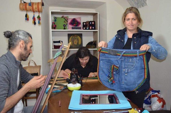 Geçmişi Milattan Önce 4 Binli Yıllara Dayanan ’kaytan’ Bugünlerde Modaya Hayat Veriyor G1