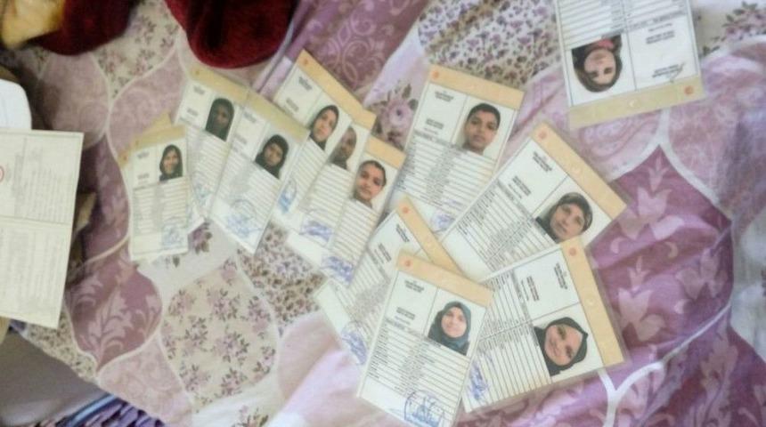 Göçmenlere Sahte Belge Hazırlayan Zanlı Tutuklandı