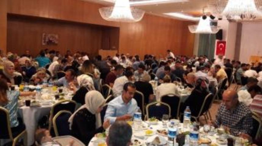 Diyarbakır Ptt Başm&uuml;d&uuml;rl&uuml;ğ&uuml; Personelleri İftar Yemeğinde Buluştu