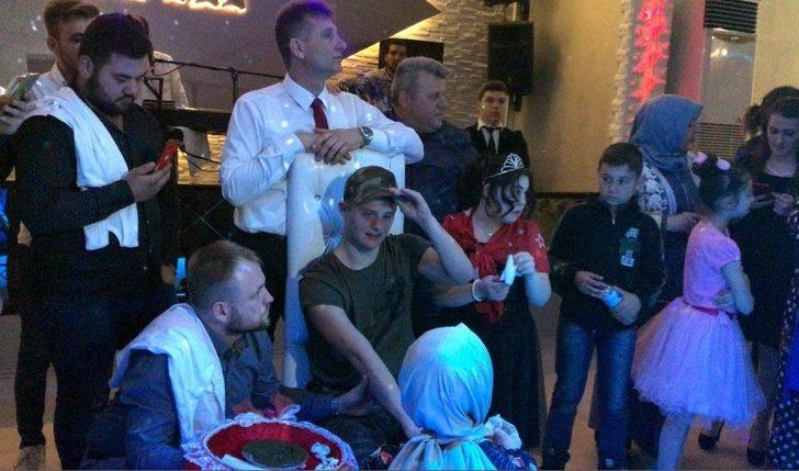 (özel) Tek Hayali Askerlik Olan Down Sendromlu Gence Asker Eğlencesi G5