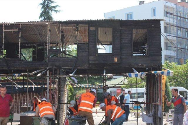 Yangın Maddi Hasara Yol Açtı