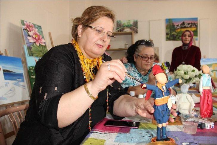 Taşları Sanat Eserine Dönüştürüyorlar G4