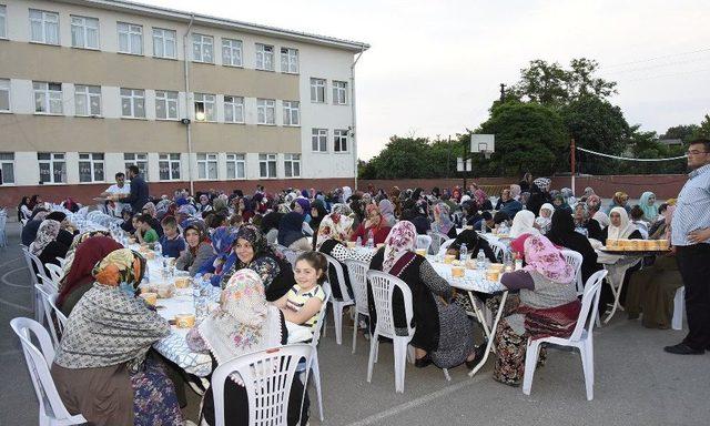 Togar: “şehitlerin Bizlere En Önemli Emaneti Aileleri”