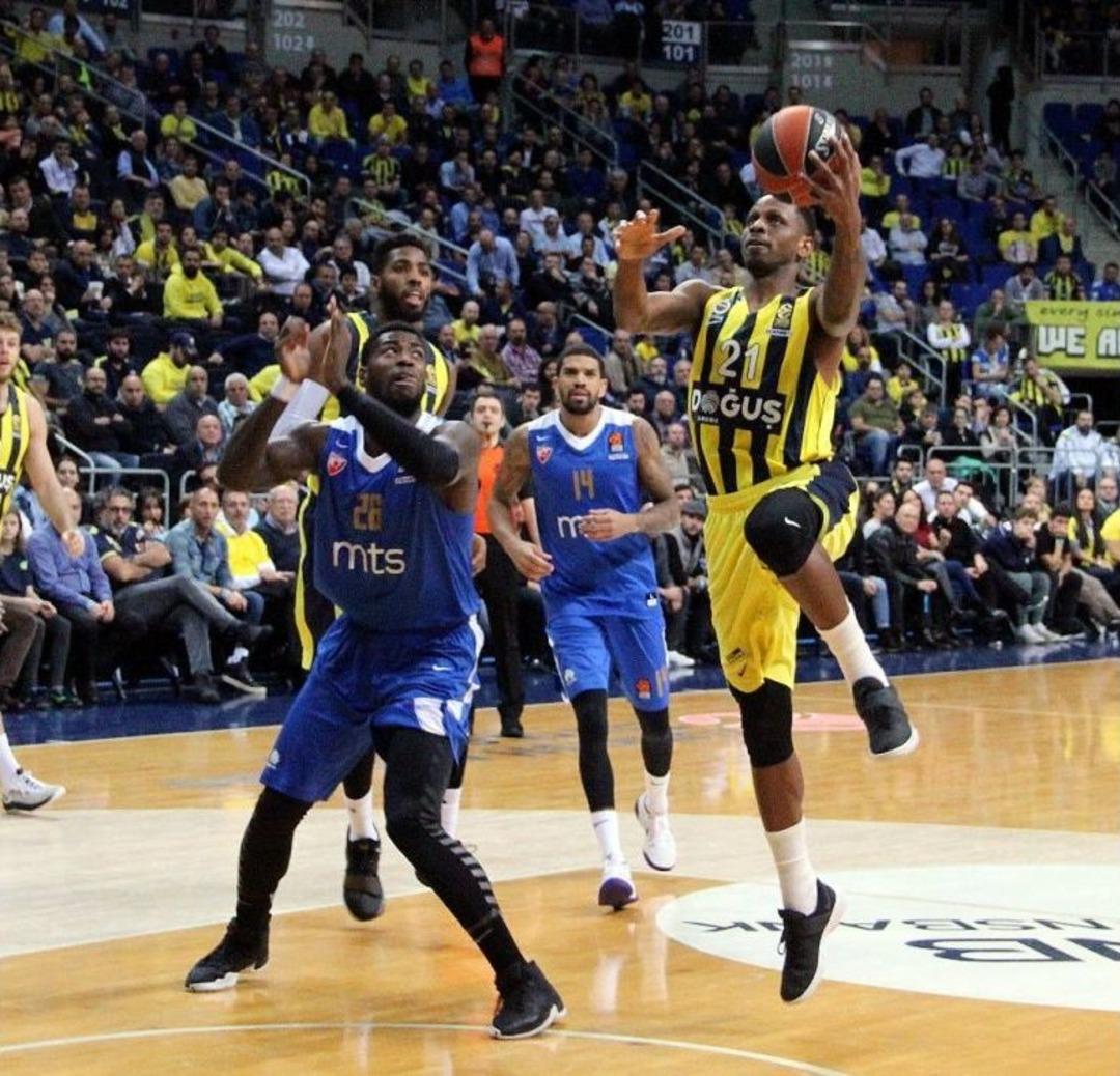 Thy Euroleague: Fenerbah&ccedil;e Doğuş: 82 - Kızılyıldız: 56