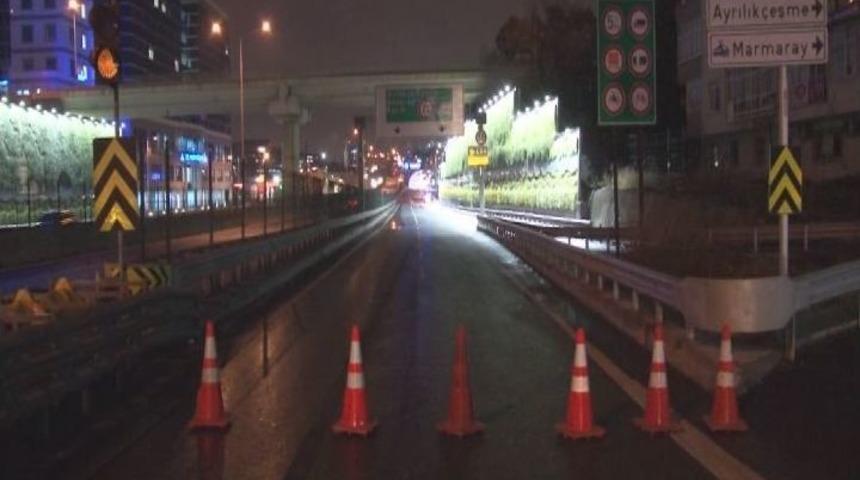 Avrasya T&uuml;neli Trafiğe Kapatıldı