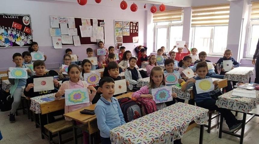 &Ouml;ğrenciler Ebru Sanatıyla Tanıştı