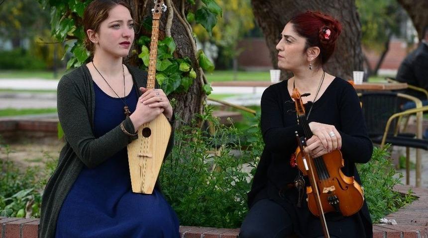 Memişoğlu, İzmir&rsquo;de Karadeniz R&uuml;zgarı Estirecek