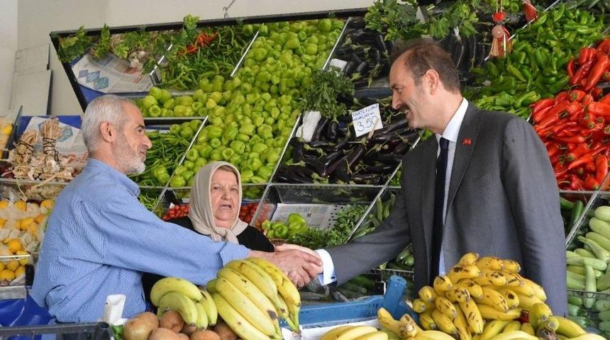Mhp&rsquo;li Osmanağaoğlı, Bornova&rsquo;da Se&ccedil;menlerle Buluştu