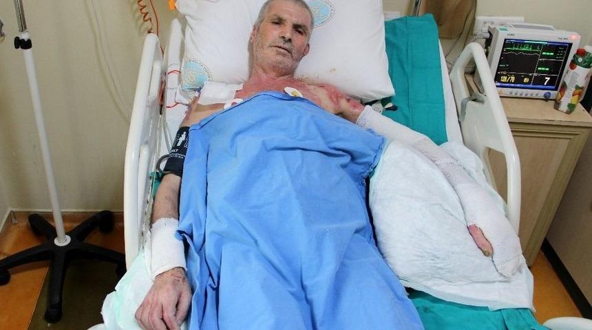 &Ccedil;atıyı Onarırken Y&uuml;ksek Gerilime Kapıldı