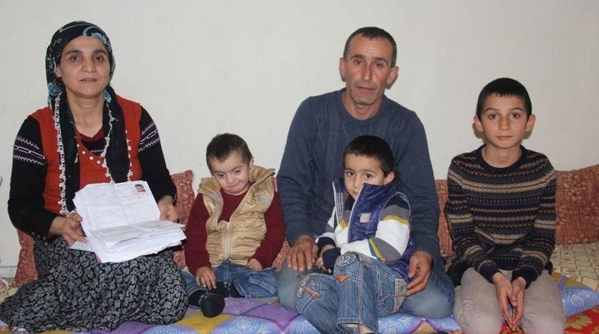 Down Sendromlu, Kalbi Delik Ve Guatr Hastası