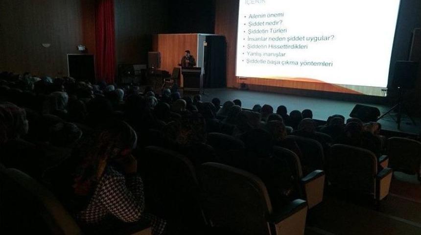 İpekyolu Belediyesinden &ldquo;toplumsal Cinsiyet Ve Aile İ&ccedil;i Şiddet&rdquo; Semineri