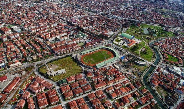 Başkan Toçoğlu: “eski Stadı Şehir Parkı Olarak Değerlendirmeyi Planlıyoruz”