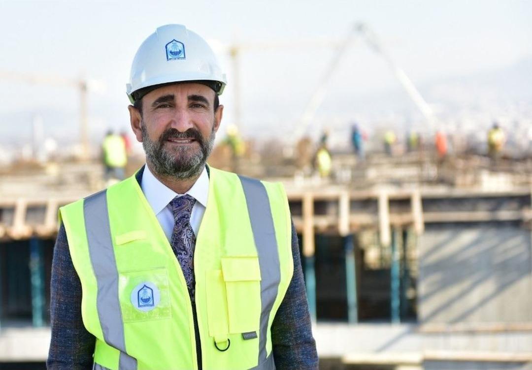 Yıldırım&rsquo;a Hizmet Yağmuru