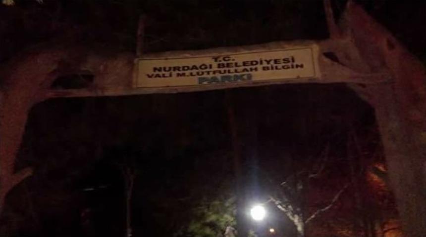 Parkta Oynayan &Ccedil;ocuk Elektrik Akımına Kapıldı