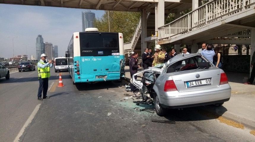 Kartal’da Düğün Konvoyunda Kaza: 1 Ölü, 1 Yaralı