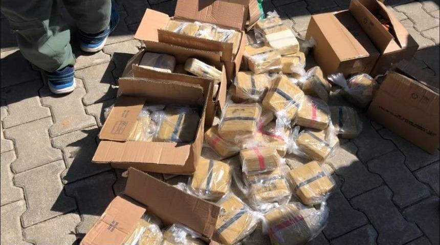 Dondurma Kamyonunda Eroin Çıktı