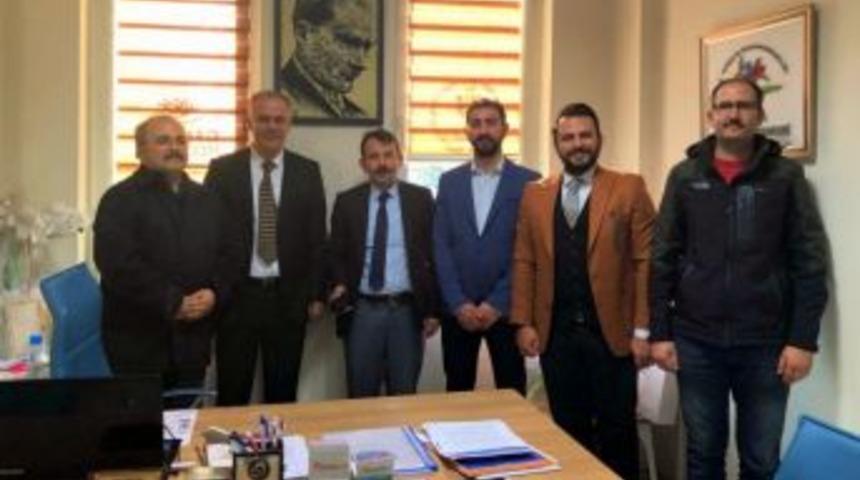 Sakrad&rsquo;dan Gen&ccedil;lik Merkezi M&uuml;d&uuml;rl&uuml;ğ&uuml;ne Ziyaret