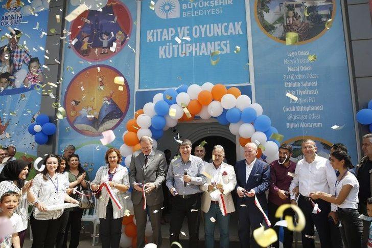 Türkiye’ye Model Olacak Kitap Ve Oyuncak Kütüphanesi Hizmete Açıldı G1