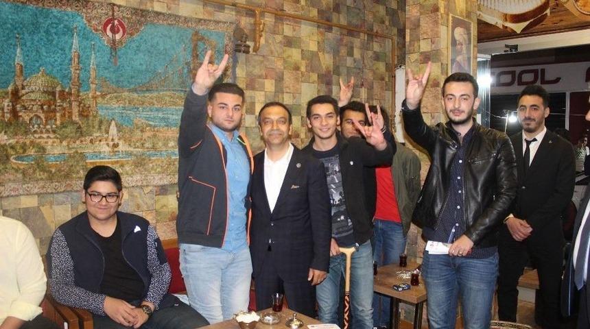 Mhp Sivas Milletvekili Adayı Özyürek Seçim Çalışmalarını Sürdürüyor