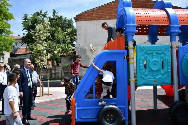 İnegöl’de Çocuklara Yeni Oyun Alanı G5