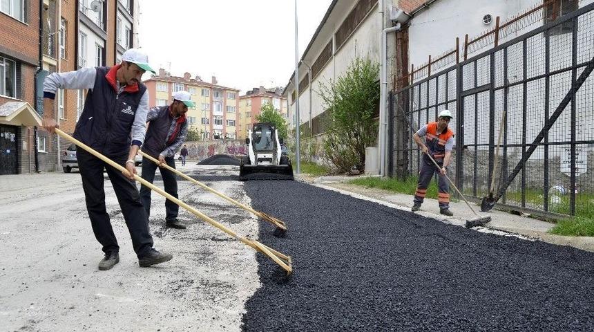 Fen İşleri &Ccedil;alışmalarına Devam Ediyor