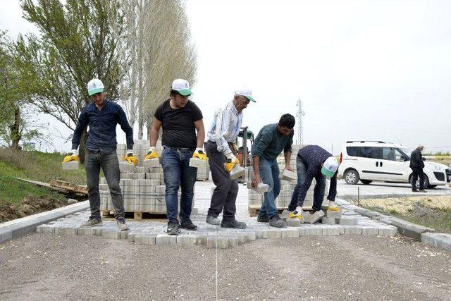 Fen İşleri Çalışmalarına Devam Ediyor