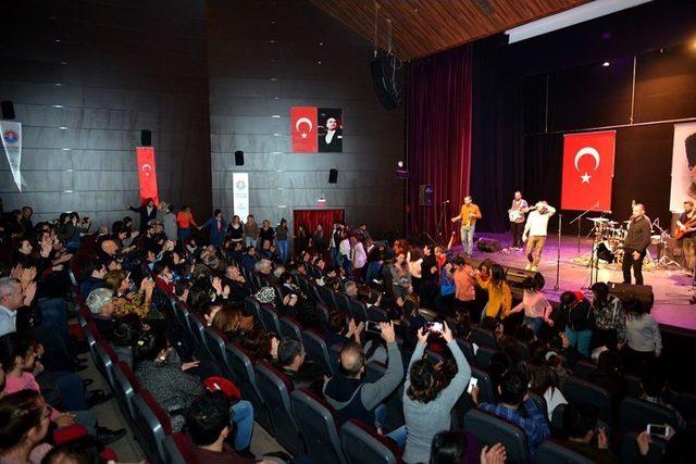 Maltepe’de Karadeniz Rock Rüzgarı Esti