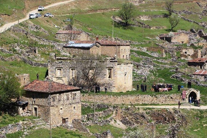 Bakan Soylu Santa Harabeleri’ni Gezdi G1