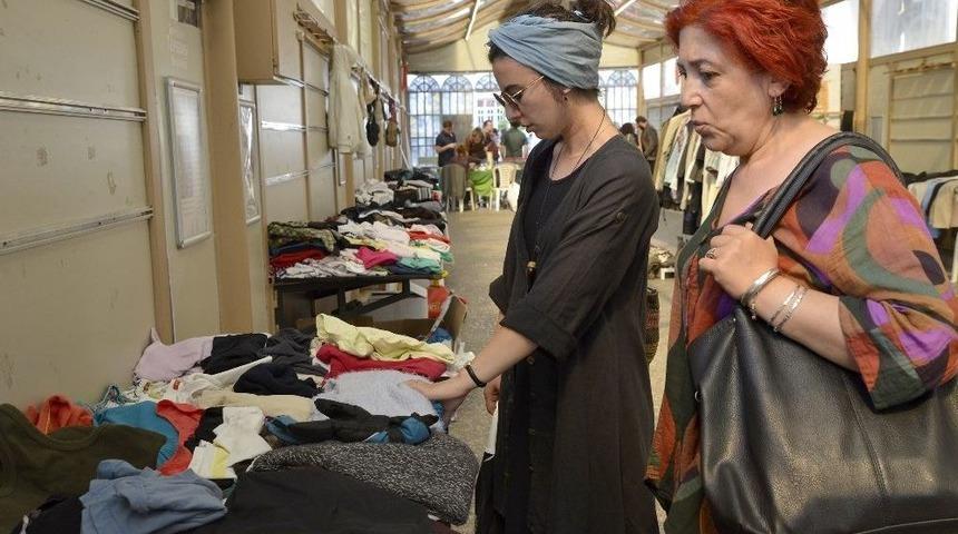 Bu Pazarda Para Geçmiyor