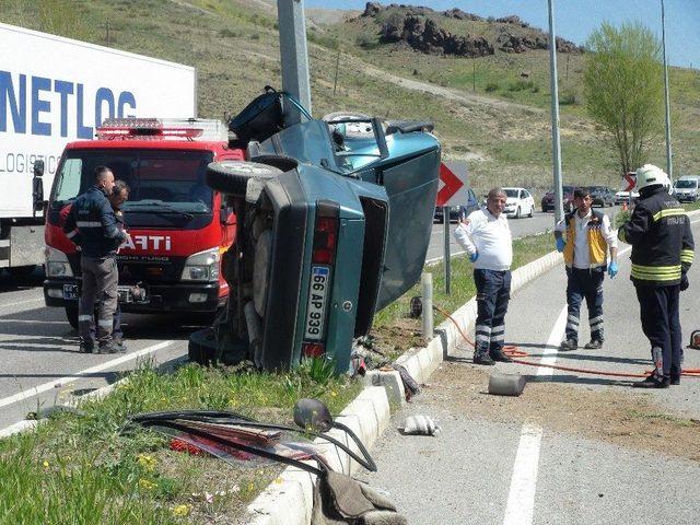 Yozgat’ta Trafik Kazası 2 Ölü 1 Yaralı