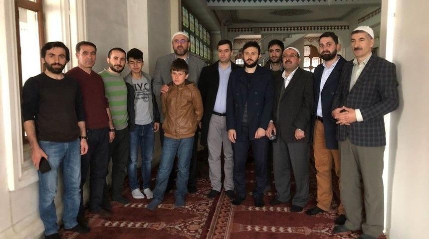 Y&uuml;ksekovalı &Ouml;ğrenciler Sabah Namazında Buluştu