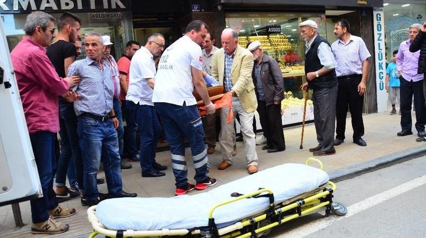 İş Yeri Asans&ouml;r&uuml; D&uuml;şt&uuml;: 1 Yaralı