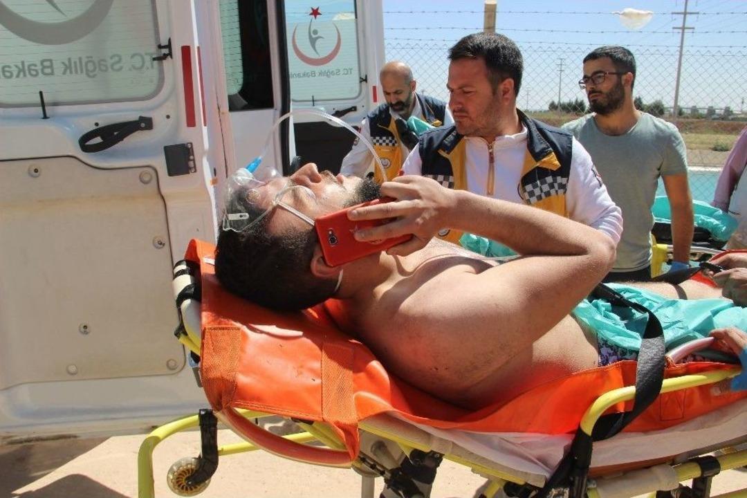 Şanlıurfa&rsquo;da Sulama Kanalına D&uuml;şen 2 Kuzenden Biri Kurtarılırken, Diğeri İse Akıntıda Kayboldu
