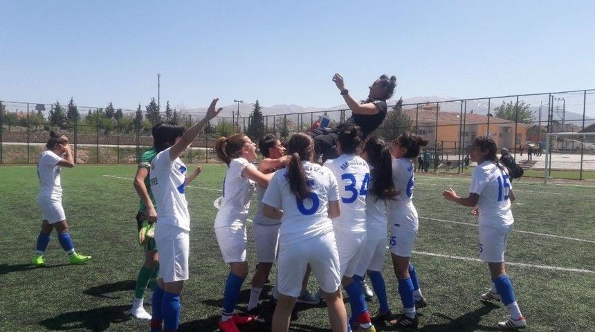 Hakkari Kadın Futbol Takımı 1. Ligde