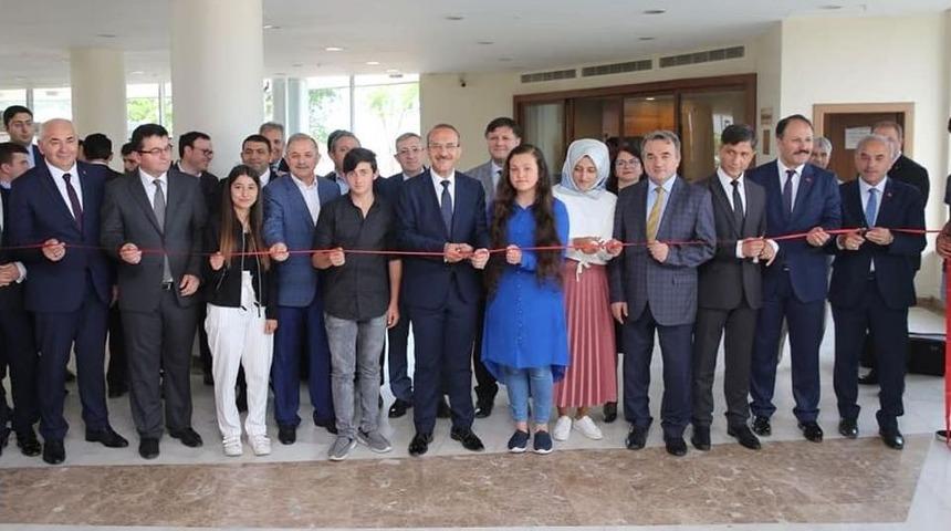 &Ouml;nem&rsquo;in Galası Yapıldı