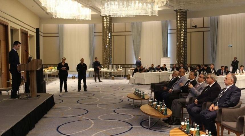 Vali Su: "insanı Yaşat Ki Devlet Yaşasın"