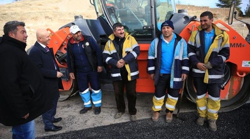 Kocasinan Belediyesi 92 Bin Metrekare Kilitli Taş D&ouml;şedi