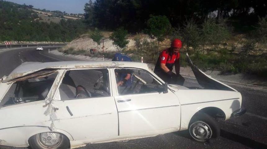 Denizli&rsquo;de Trafik Kazası: 2 Yaralı