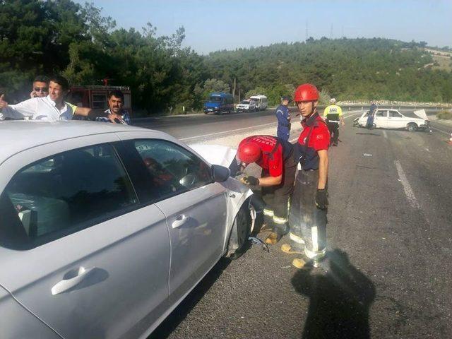 Denizli’de Trafik Kazası: 2 Yaralı