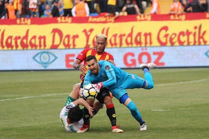 Spor Toto Süper Lig: Göztepe - Bursaspor (ilk Yarı) G1