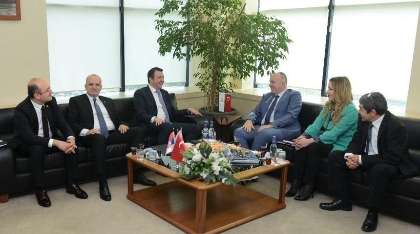 Bursa İle Sırbistan Arasındaki Ticaret ‘zirve’ Yaptı