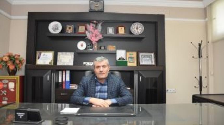 Başkan &Ouml;zt&uuml;rk Ortak Soy K&uuml;t&uuml;ğ&uuml; Ve Irk Soy K&uuml;t&uuml;ğ&uuml; Projesini Değerlendirdi