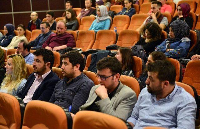 &lsquo;sosyal Medya Uzmanlığı&rsquo; Eğitim Programında Dersler Başladı 3